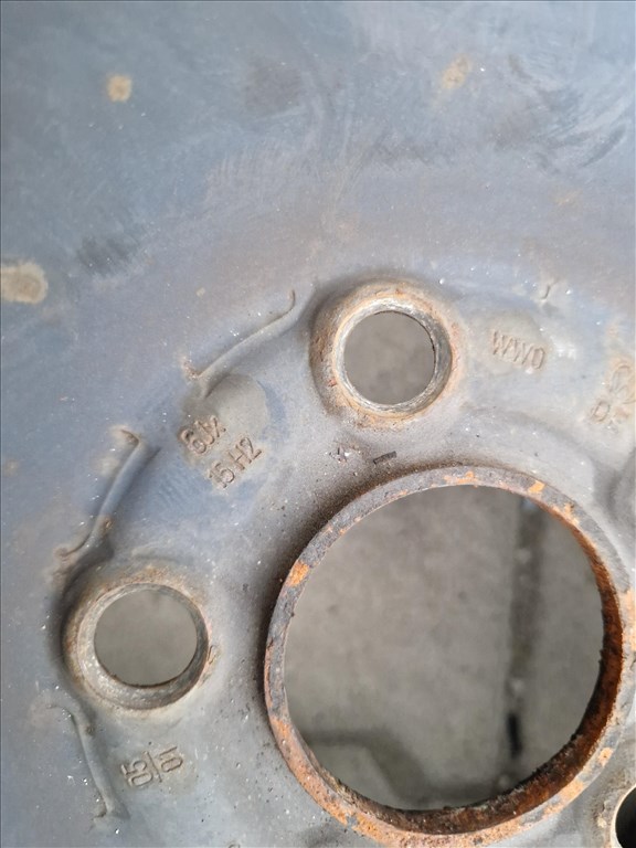  2 db 5x100 15" lemezfelni, rajta 195/65 Pirelli téli gumi (26195) 5. kép