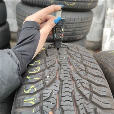  215/65 R16 Uniroyal négyévszakos gumi 30000ft a 2db/36/