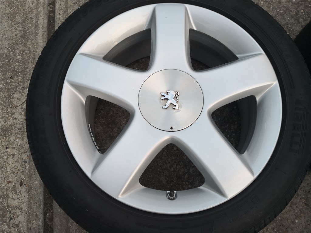 Peugeot 17-es gyári alufelnik 5x108-as 1. kép