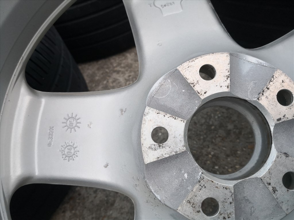 Peugeot 17-es gyári alufelnik 5x108-as 6. kép