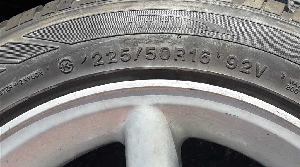 Enkei King 16" 16 ET 13 alufelni 5x120 225/50r16 nyári gumi 4. kép