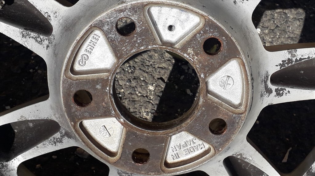 Enkei King 16" 16 ET 13 alufelni 5x120 225/50r16 nyári gumi 6. kép