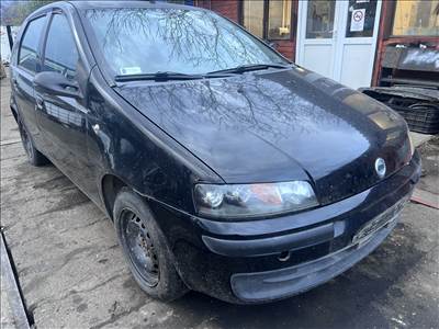 Fiat Punto II 1.2i bontott alkatrészei
