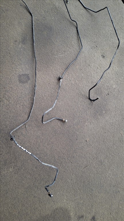 Audi A4 (B6) 1.8 T. fékcső  3. kép