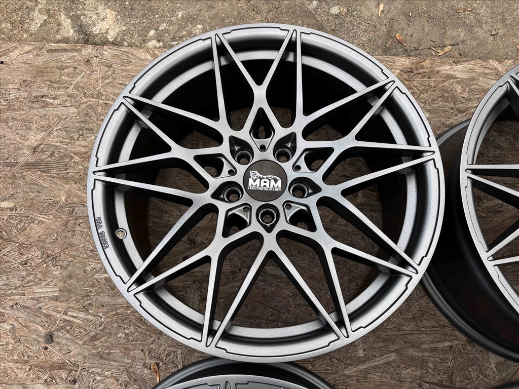 MAM B2 19" 5x112 konkáv alufelni eladó 19 coll VW Audi Seat Skoda 4. kép