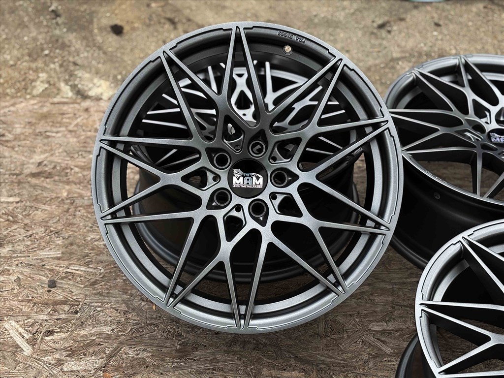 MAM B2 19" 5x112 konkáv alufelni eladó 19 coll VW Audi Seat Skoda 7. kép