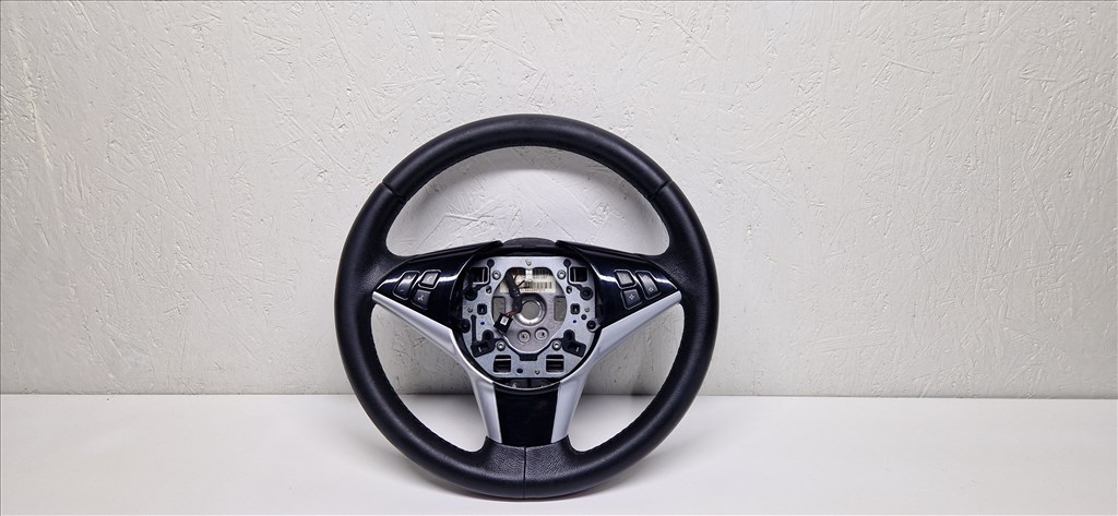 BMW 5-ös sorozat E60/E61 sport kormány 1. kép