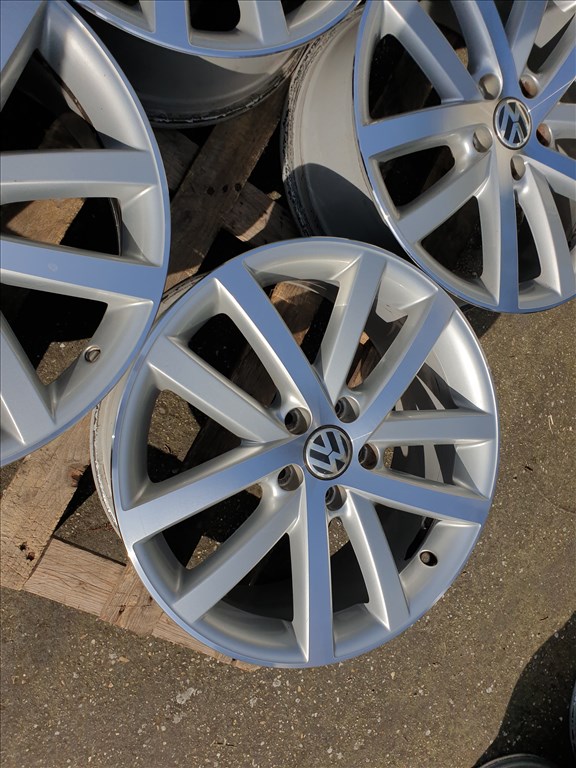 18" 5x112 Volkswagen Golf  3. kép