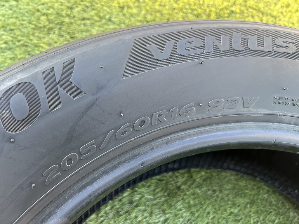 205/60 R16 Hankook Ventus Prime 4 nyári gumi 5-6mm 5. kép