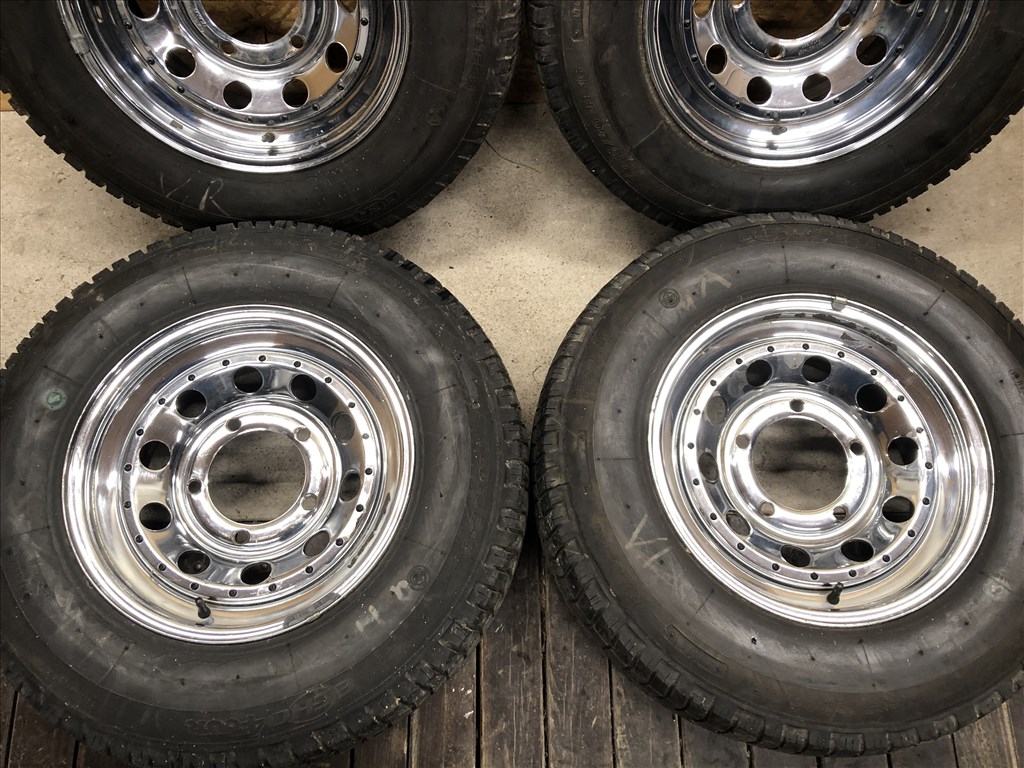 16 col alufelni Land Rover 16 col 6x165 4. kép