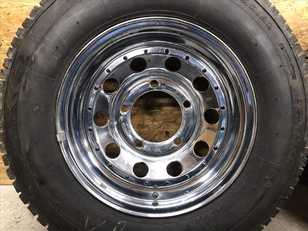 16 col alufelni Land Rover 16 col 6x165 5. kép