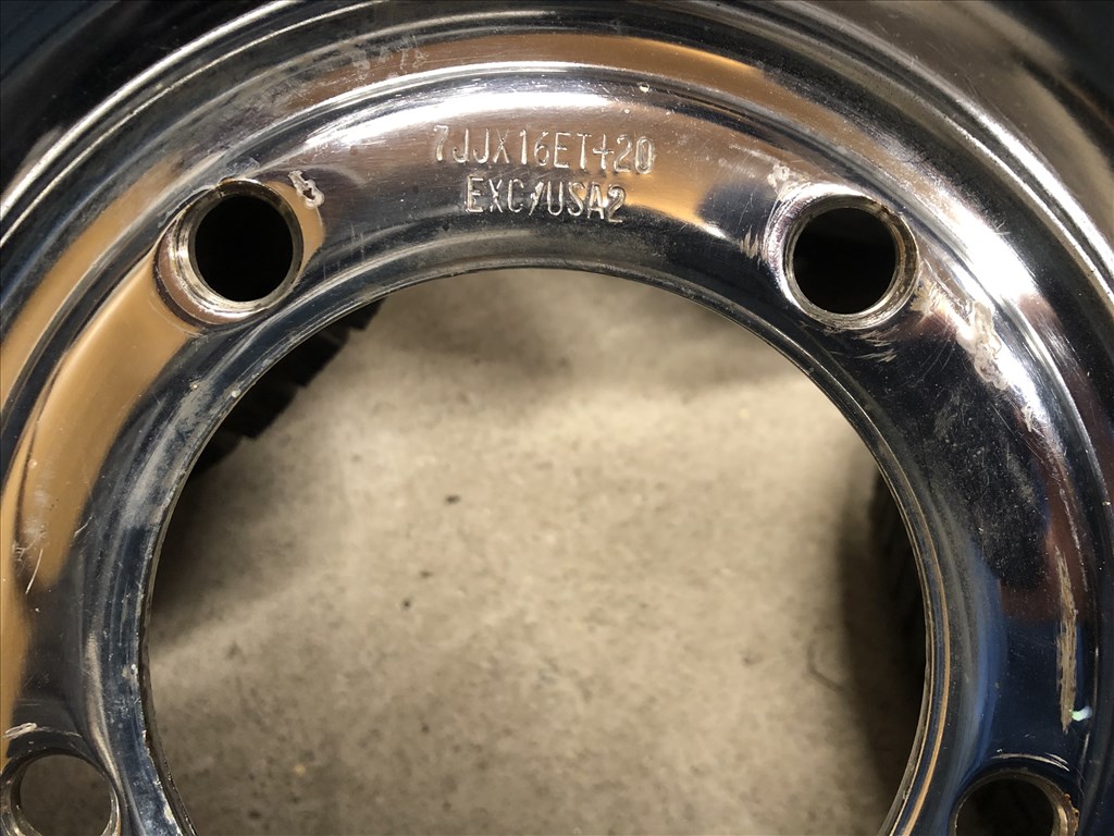 16 col alufelni Land Rover 16 col 6x165 11. kép