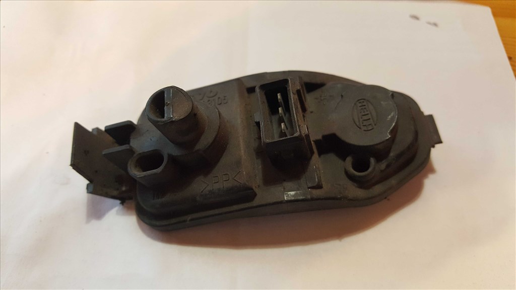 Volvo 9133105 850 index égőfoglalat 2. kép