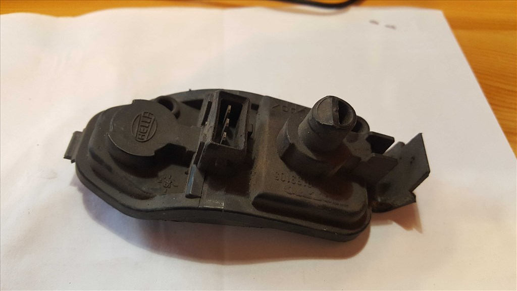 Volvo 9133105 850 index égőfoglalat 3. kép