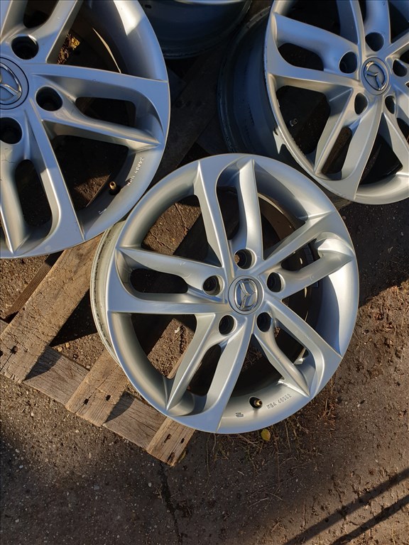 16" 5x114,3 Mazda 3. kép