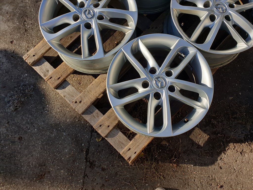16" 5x114,3 Mazda 4. kép