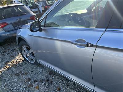 Volkswagen Passat B8 bal első ajtó LA7W