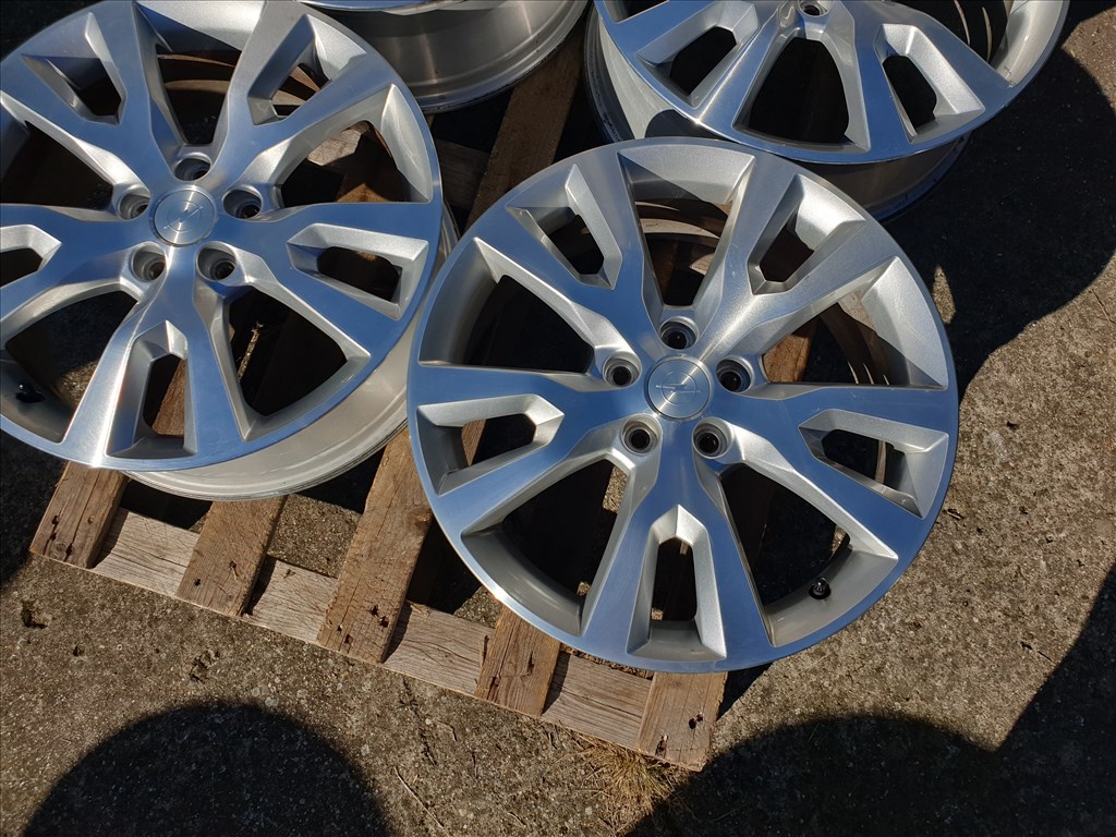 19" 5x115 Opel Antara 4. kép