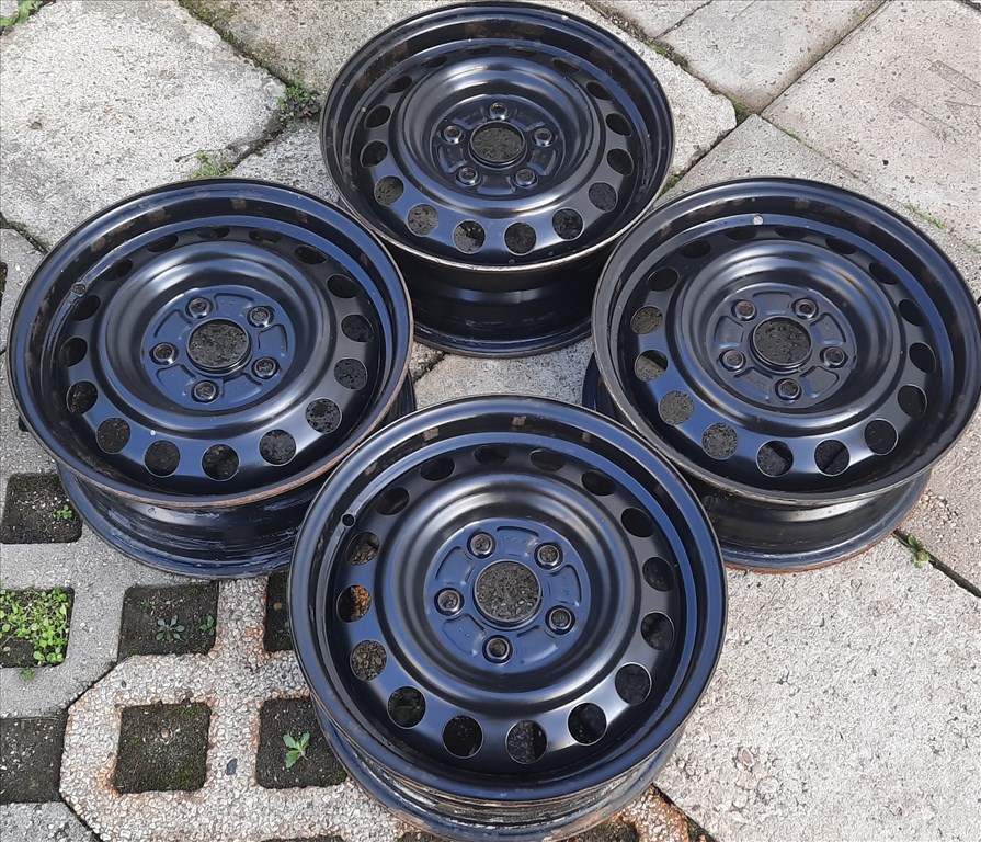 5x114.3 Gyári Lemezfelni 15" Suzuki, Toyota 2. kép