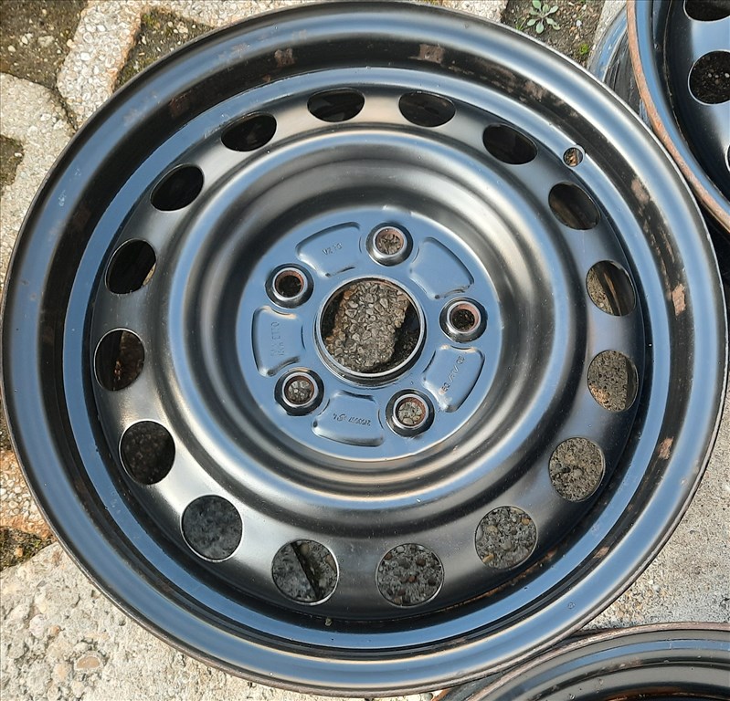 5x114.3 Gyári Lemezfelni 15" Suzuki, Toyota 3. kép