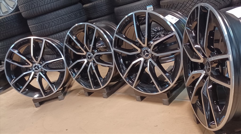  Új! Mercedes W177 A B CLA AMG alufelnik 5x112 8x19 ET40 4db 8. kép