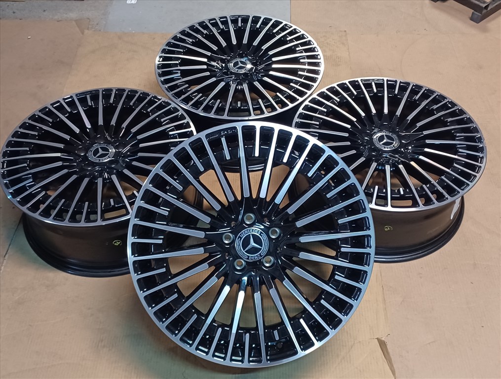 Mercedes W243 EQA Eqb AMG alufelnik 5x112 8,5x20 ET50,5 4db 2. kép