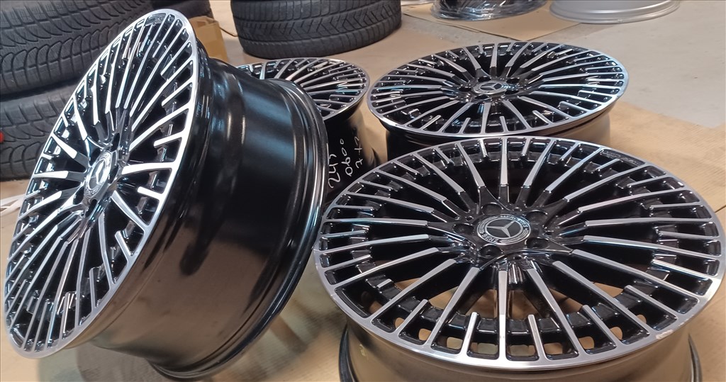 Mercedes W243 EQA Eqb AMG alufelnik 5x112 8,5x20 ET50,5 4db 3. kép