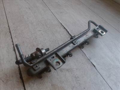 HYUNDAI PONY 89-94 Injektor befecskendező híd 