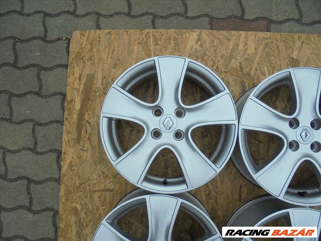 16-os 4 x 100-as Renault alufelni eladó 2. kép