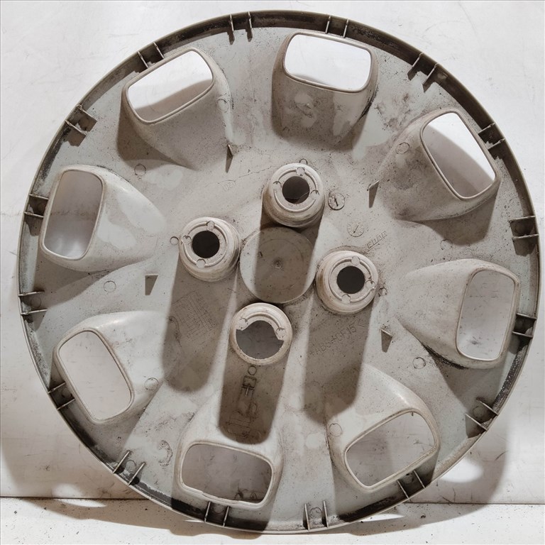 207828 Fiat Punto II.III. 13"-os dísztárcsa a képen látható állapotban 735521567 2. kép