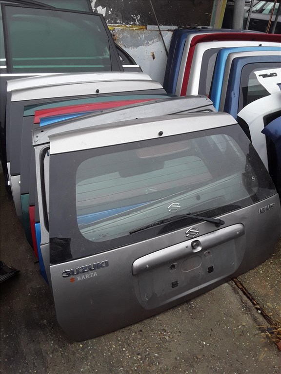 Suzuki Ignis I 1.3 csomagtérajtó  1. kép