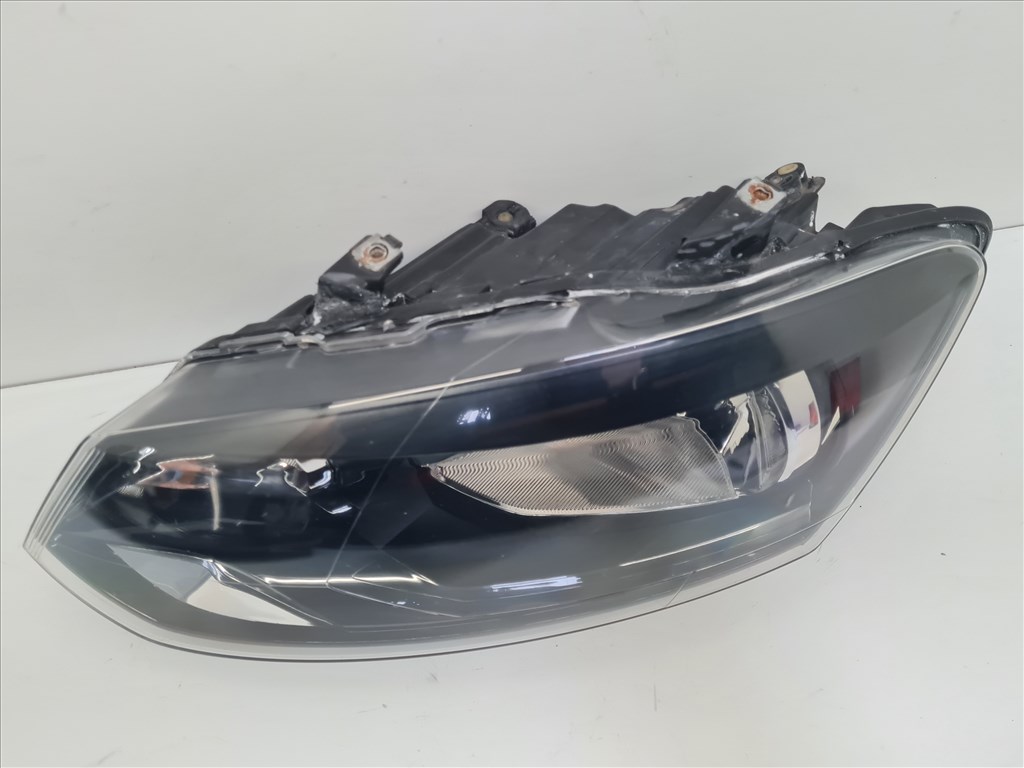 Volkswagen Polo V bal fényszóró (26793) 6r1941015e 4. kép