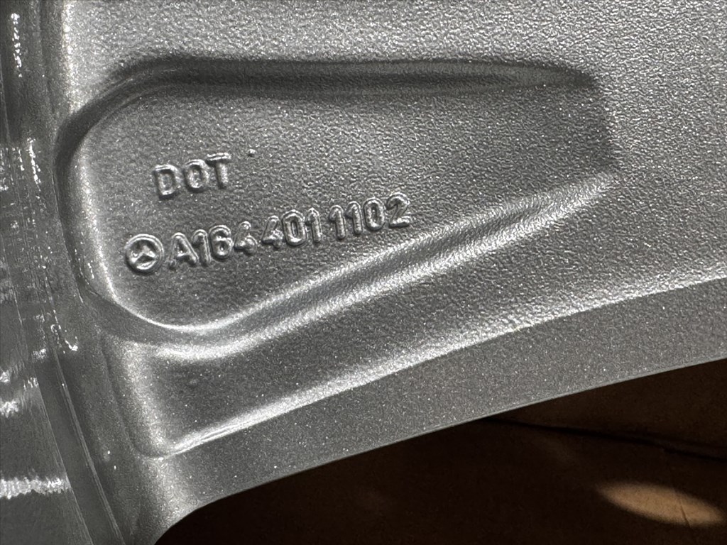 R20 Original Mercedes 8.5J ET56 - A1644011102 / A164 401 1102 1db alufelni felni 3. kép