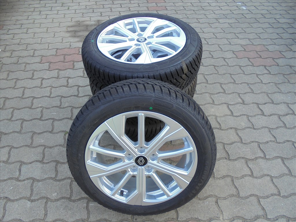 Új Renault Megane E gyári 18-as 5 x 114.3-as Téli kerék garnitúra eladó 1. kép