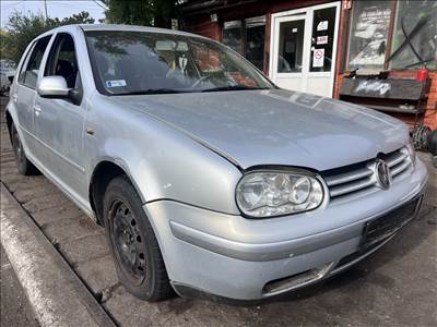 Volkswagen Golf IV 1.6i bontott alkatrészei