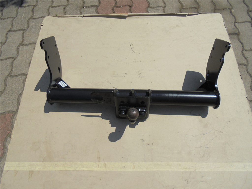 Ford Transit Mk8 platós vonóhorog eladó  1. kép