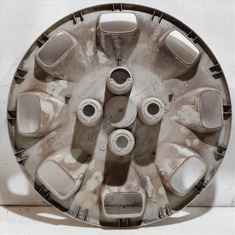 207827 Fiat Punto II.III. 13"-os dísztárcsa a képen látható állapotban 735521567 3. kép