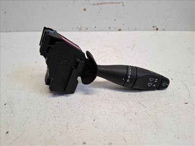 Ford Fusion  ablaktörlő kapcsoló