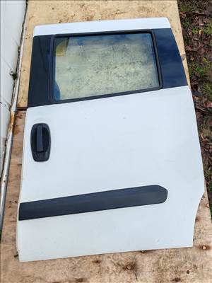 Fiat Doblo 3 tolóajtó, balos