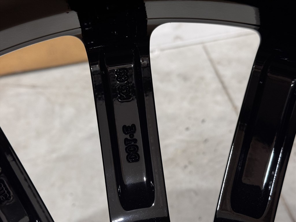 R20 Original mercedes 8.5J ET32 - A463 401 1700 / A4634011700 1db alufelni felni 3. kép