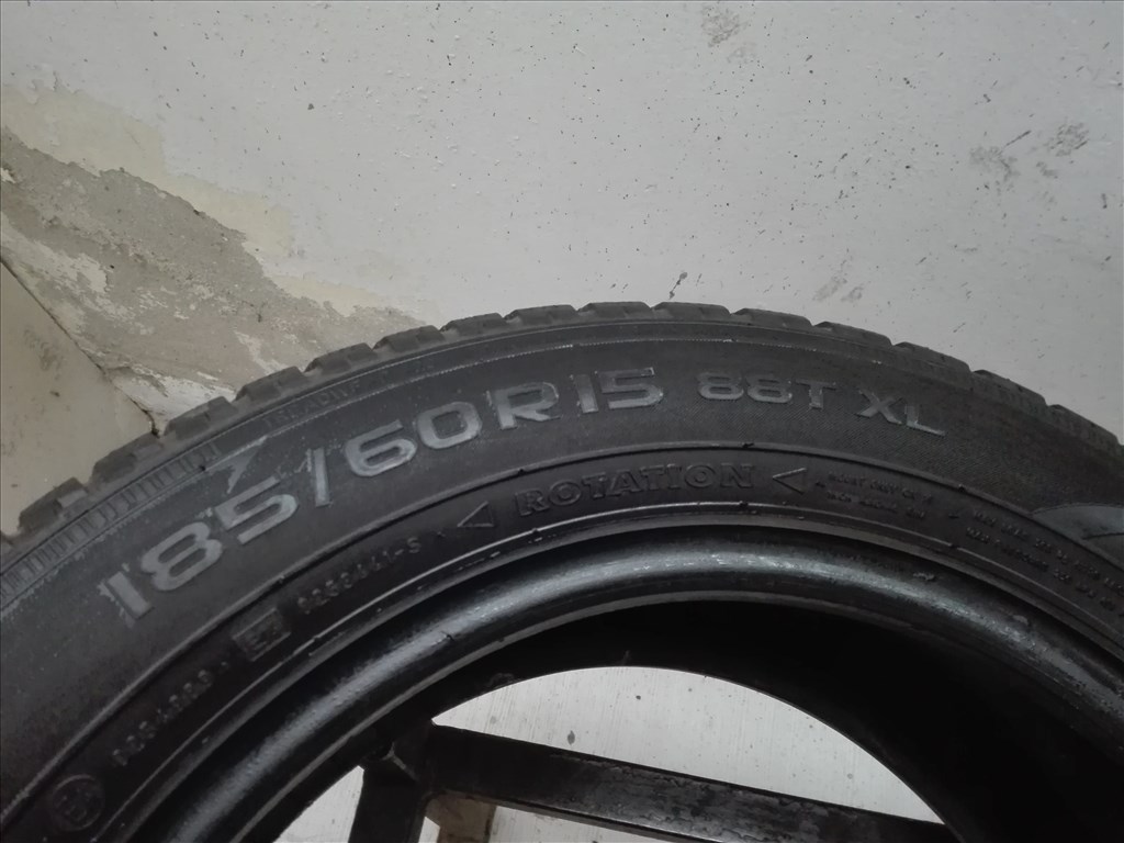 185/60R15 Nokian téli gumi garnitúra 185/60 r15 9. kép