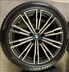  5x112 lyukosztású 18" újszerű (gyári felni) alufelni, rajta 225/45 újszerű Pirelli téli gumi gumi 