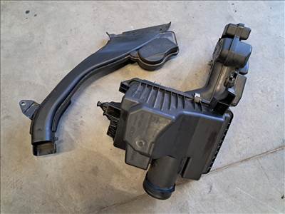 Nissan Qashqai (J11) 1.2 Dig-T levegőszűrőház  4ed0a