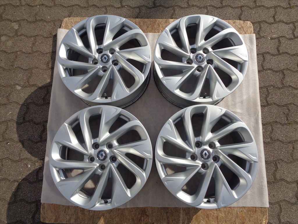 Renault Gyári alufelni 18-as, 5×114.3-as, szenzorral újszerűen eladó. 1. kép