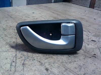 HYUNDAI Terracan 2001-2005 Jobb első belső kilincs