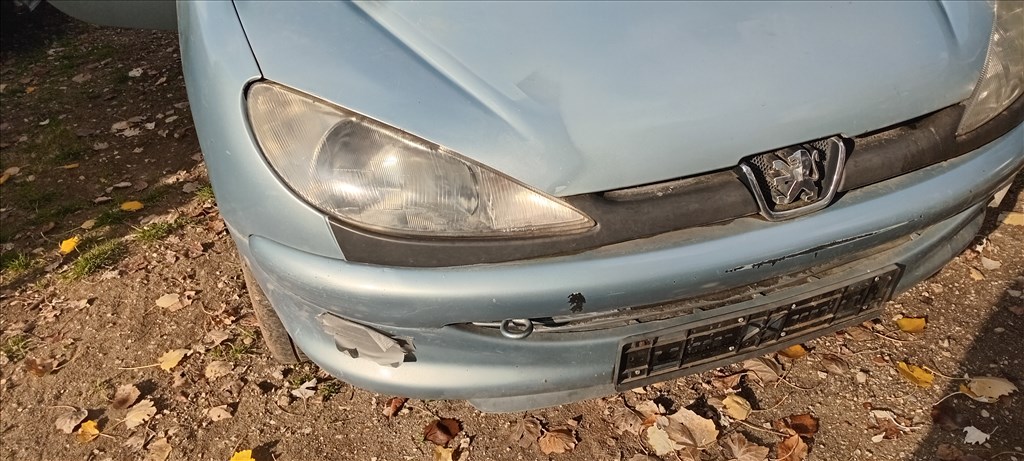 Peugeot 206 bontott alkatrészei 6. kép