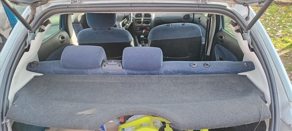 Peugeot 206 bontott alkatrészei 13. kép