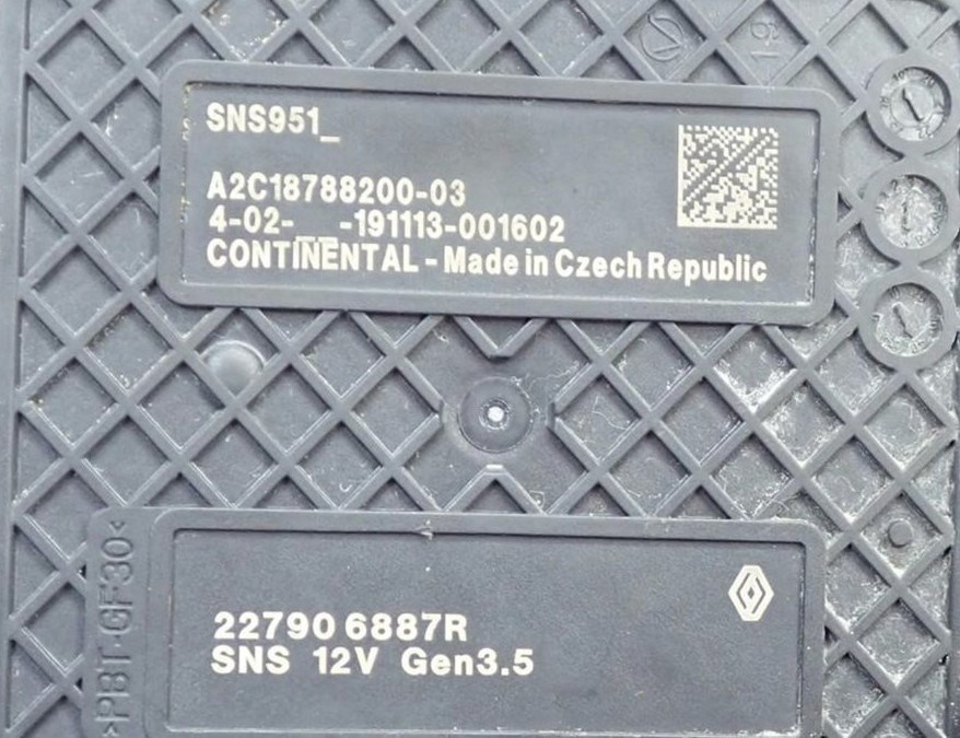 Dacia Duster II 1.5 Blue DCI NOX szenzor 227906887r 227906887R 3. kép