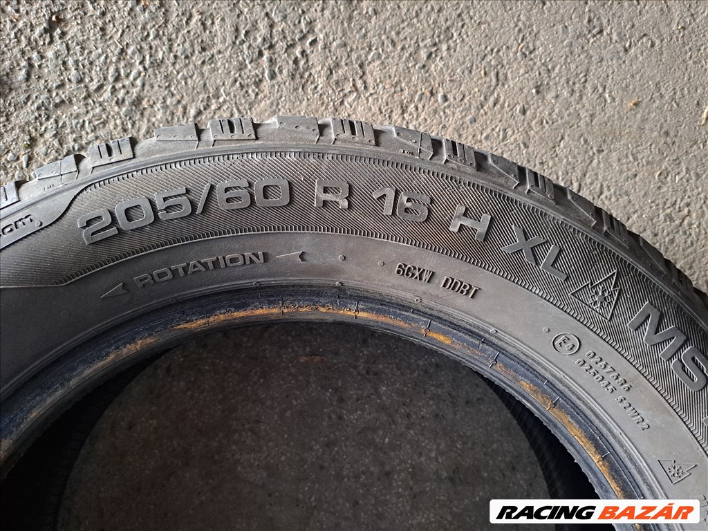 2db 205/60 R16 Uniroyal MS Plus 77  Téli gumi eladó! ára 12000Ft/db 5. kép
