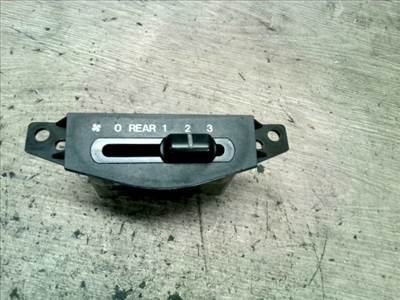 MAZDA MPV 99-05 Egyéb kapcsolók